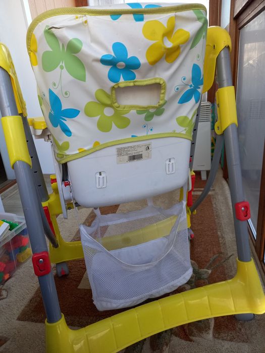 Продам стілець дитячий