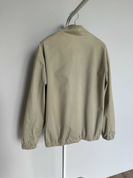 Легка оверсайз куртка Pull & Bear