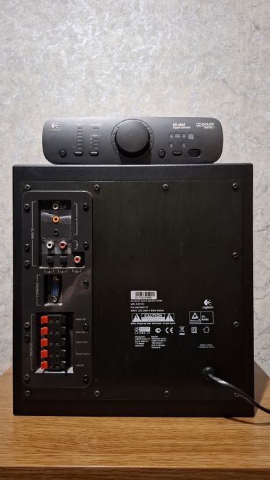 Logitech Z906 сабвуфер і панель керування(під відновлення)