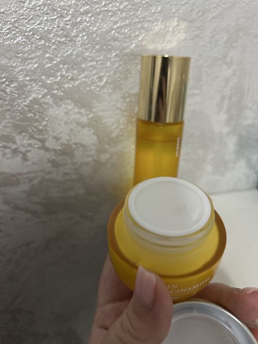 Крем та сироватка з ніацинамідом та комплексом вітамінів Skin 627