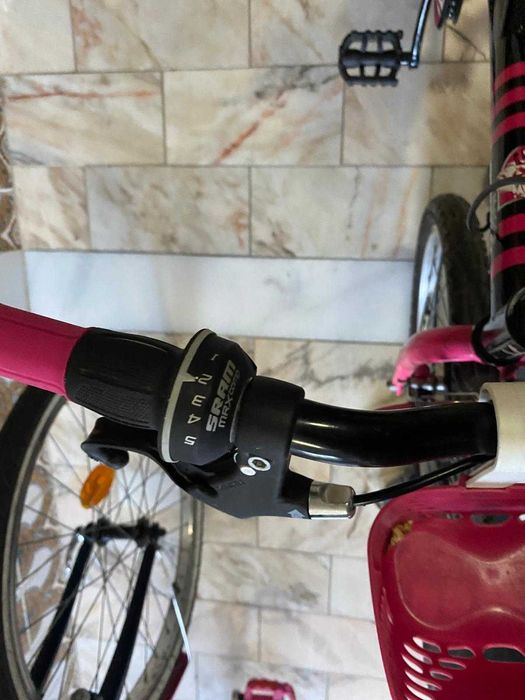 Bicicleta Rapariga BTWIN Como Nova