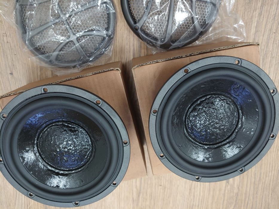 Мидбасы автомобильные DLS Iridium 6 ,SQ верхней линейки. DLS Sweden