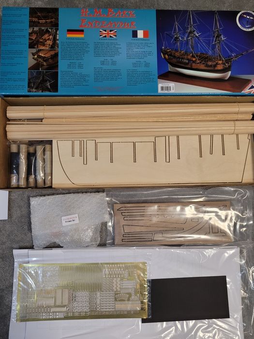 H.M.Bark Endeavour Caldercraft 1:64