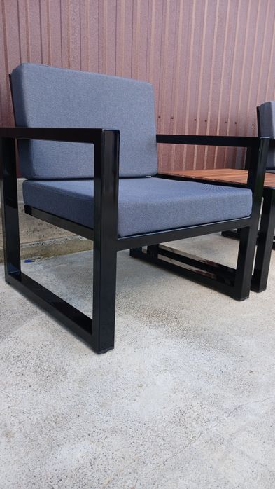 Крісло, столик для саду, мебель для тераси