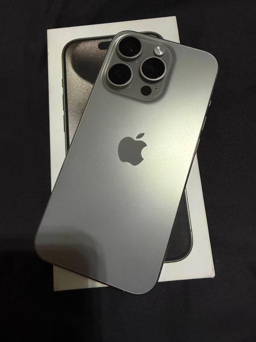 IPhone 15 Pro 128 Gb, фізична сім-карта, колір Natural Titanium, АКБ ОРІГ 93% та 816 циклів, NEVERLOCK, коробка, кабель та документи