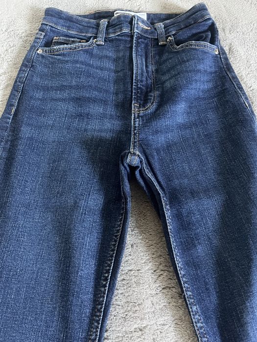 Spodnie dzinsowe sla dziewczynki dzinsy r.164 Bershka