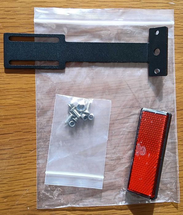 Suporte para matricula e extender com reflector de cauda.