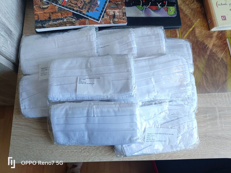 Materiałowe maseczki