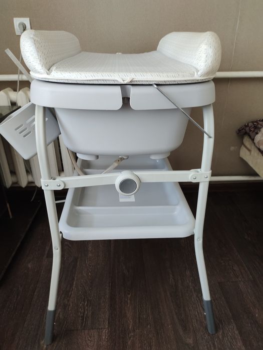 Столик пеленальный Chicco