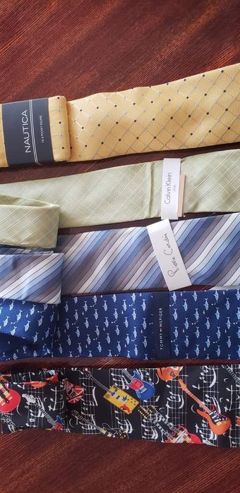 Краватки від відомих вишуканих брендів - PiereCardin,Tomy-Hilfenger,Ca