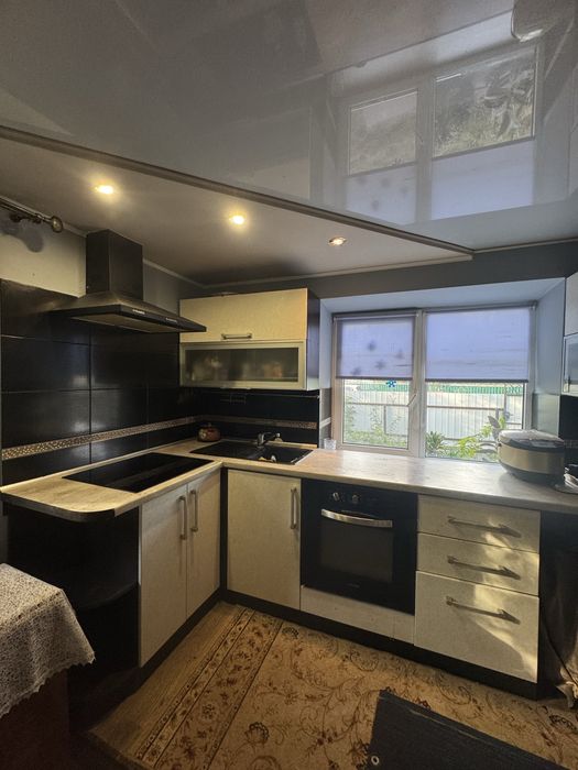 Продаж чудового будинку