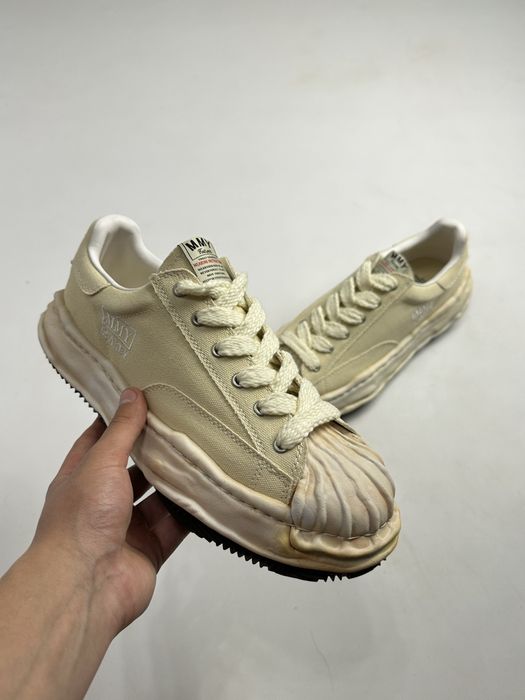 MMY Blakey Maison Mihara Yasuhiro 43 38 кеди білі кеды белые бежевые