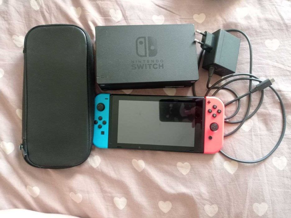 Б/у Nintendo Switch v1