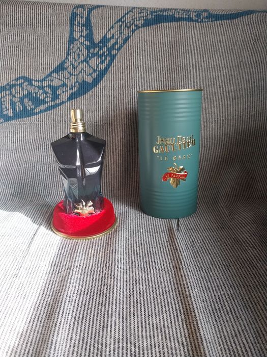 Vendo perfume  como novo