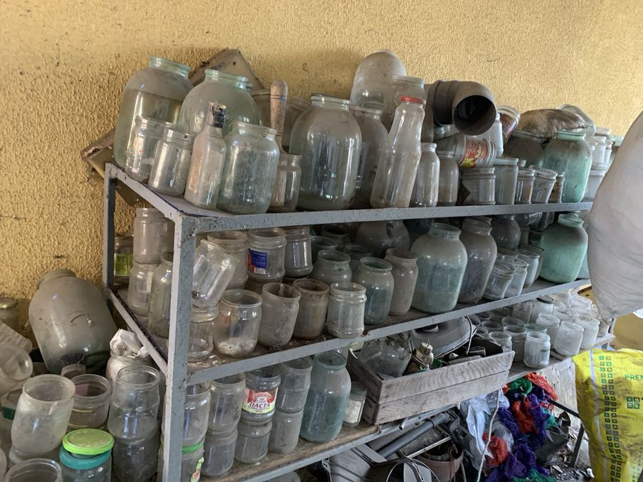 Продам банки 0.5,1,2 ,3 ,5 литров