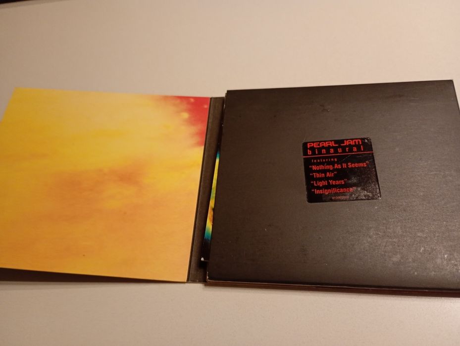 Pearl jam binaural CD