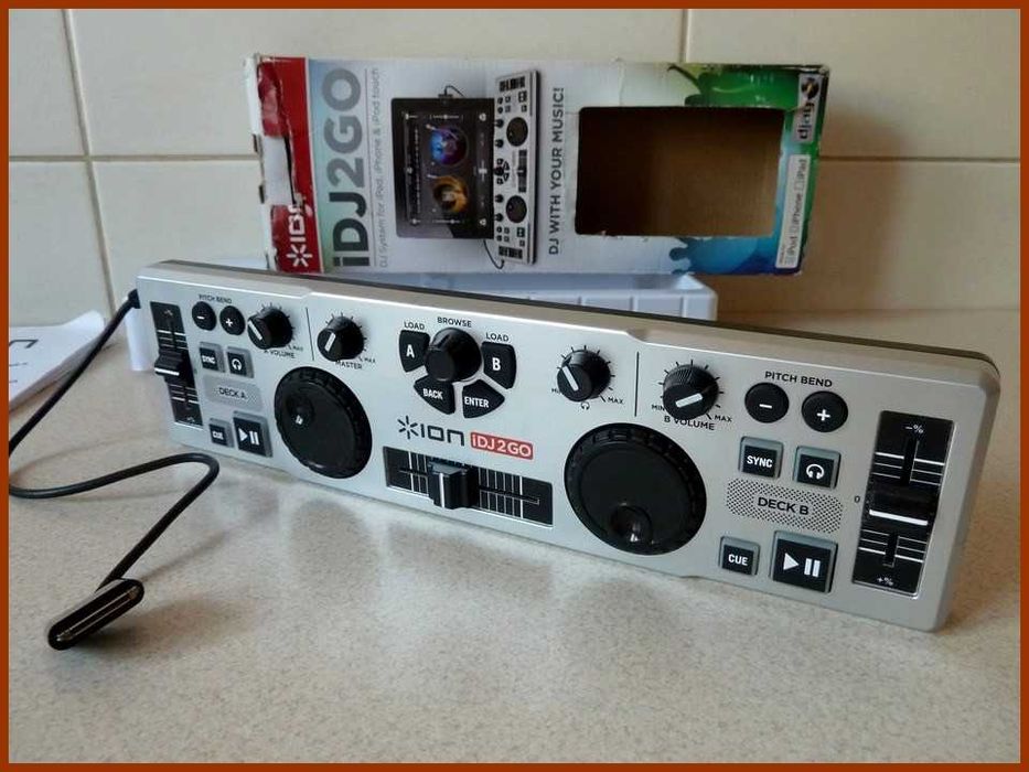 NOWY MIXER Muzyki pod smartphona - dla DJ-a.  iDJ2Go™System.