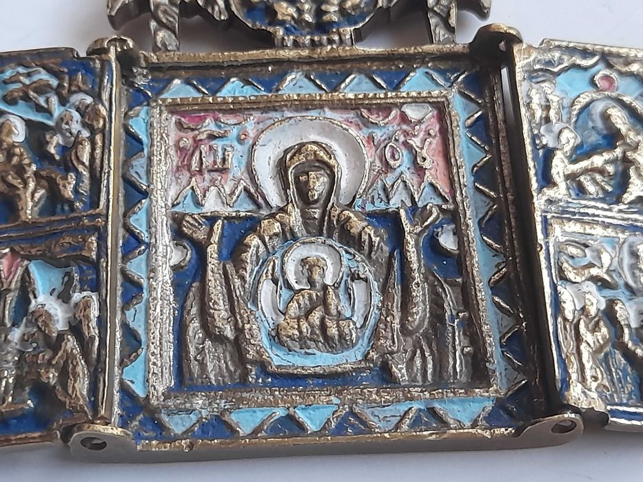 Prawosławna ikona podróżna z Matką Boską i aniołkami (mosiężna)