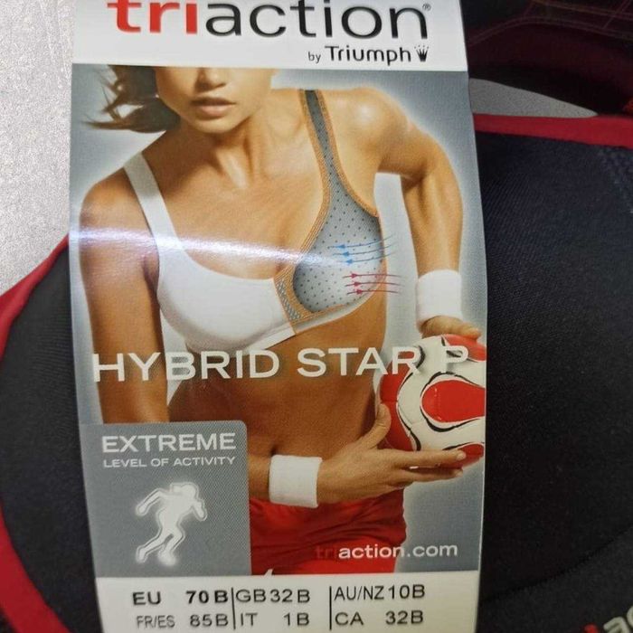 Спортивный бюстгальтер Triumph Triaction Hybrid Star (Германия), 70B