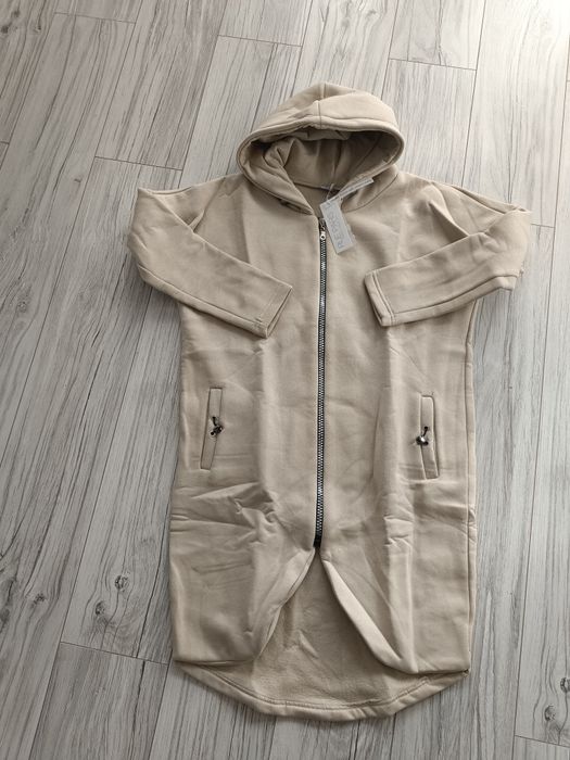 Długa bluza, płaszczyk