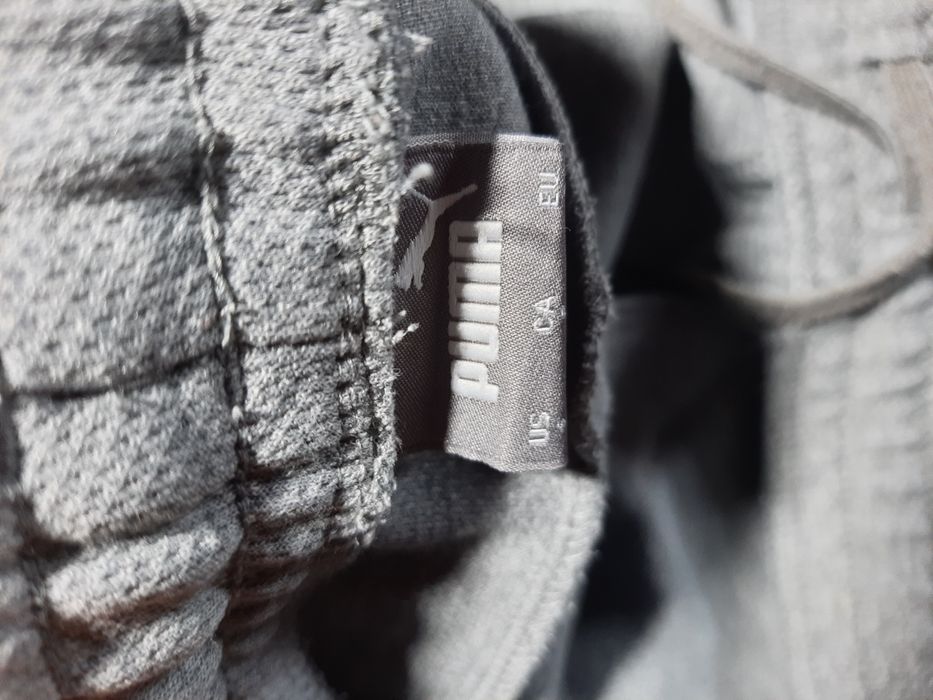 Szare spodnie dresowe męskie Puma