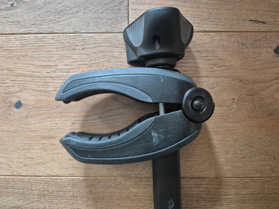 Thule bagażnik na klapę WanderWay VW + adapter na 4ty rower