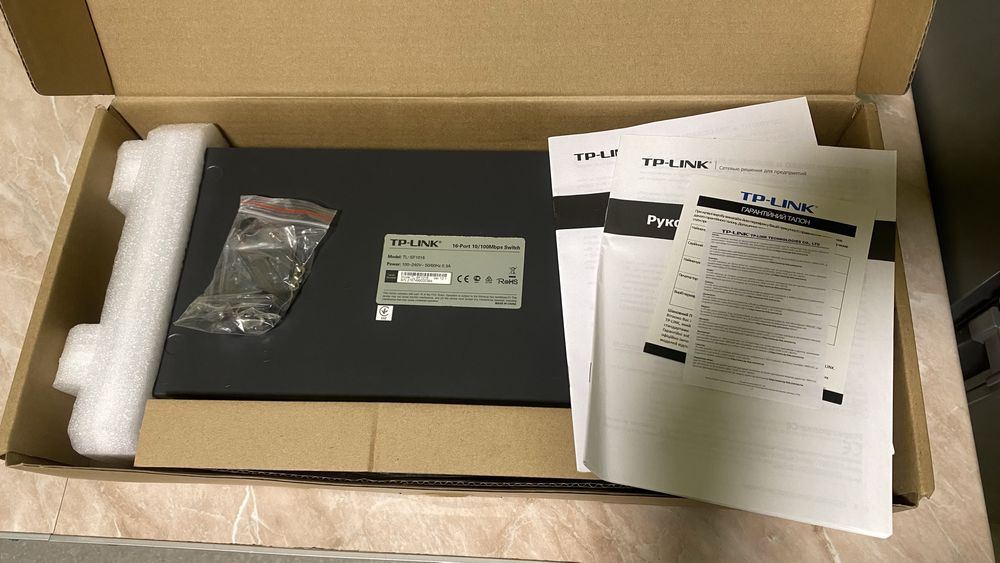 Свич мережевий дл видеонаблюдения и сетки с ТЦ. TP-Link TL-SF1016