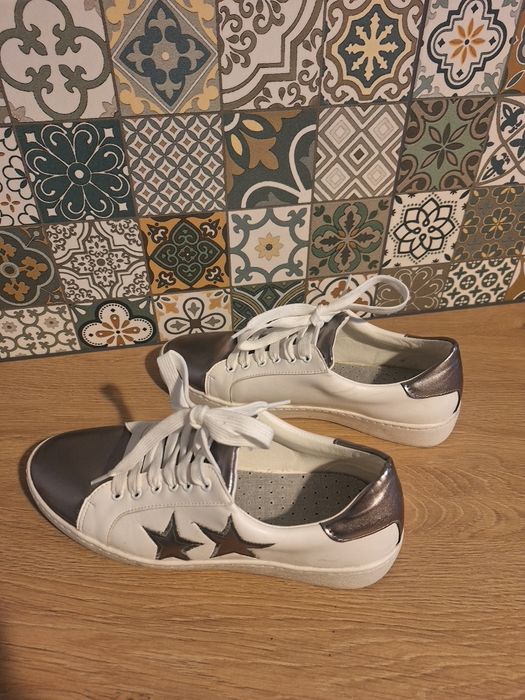 Buty sneakersy damskie biało srebrne