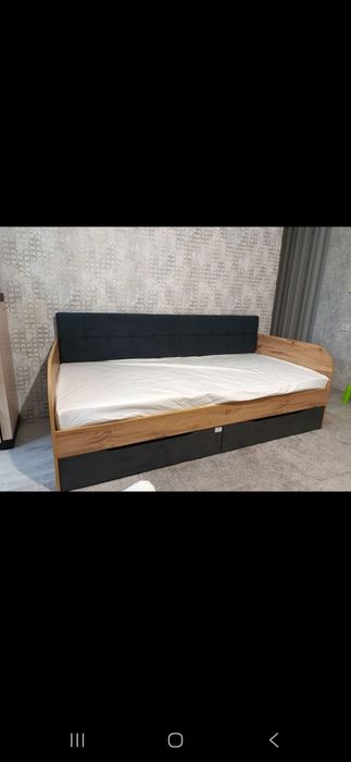 Продам кровать нова 2000×900