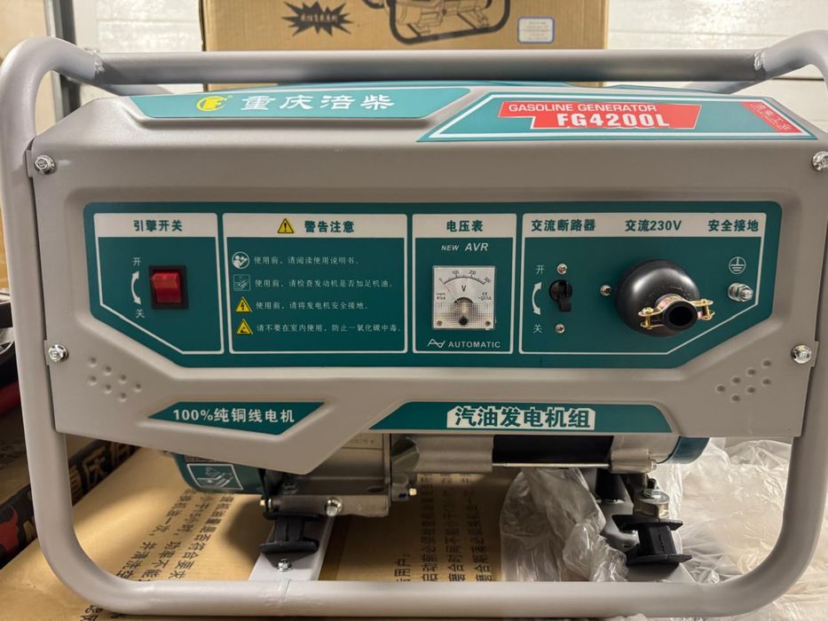 Продам новий бензиновий генератор  FG4200L