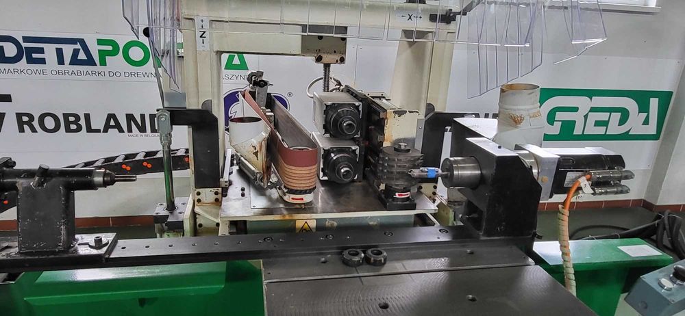 Centrum obróbcze CNC GREDA POKER rocznik 2014 płynna obrotnica