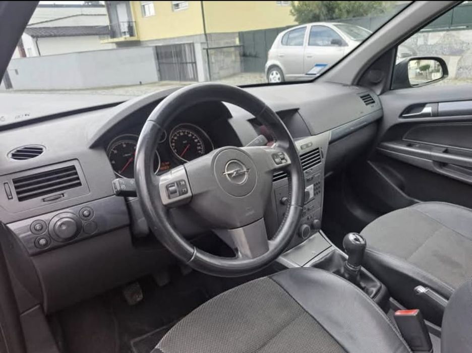 Opel Astra — fotografia 7