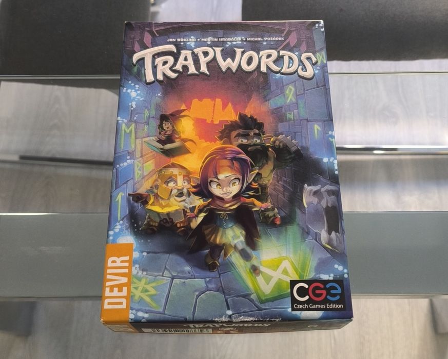 Jogos de tabuleiro - diversos