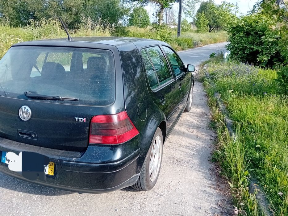 Vendo golf 4 1900tdi 110cv com 356.000km  1999