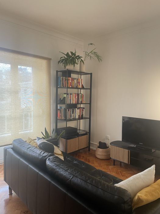 Sofá IKEA LANDSKRONA 3 lugares – pele preta – ótimo estado