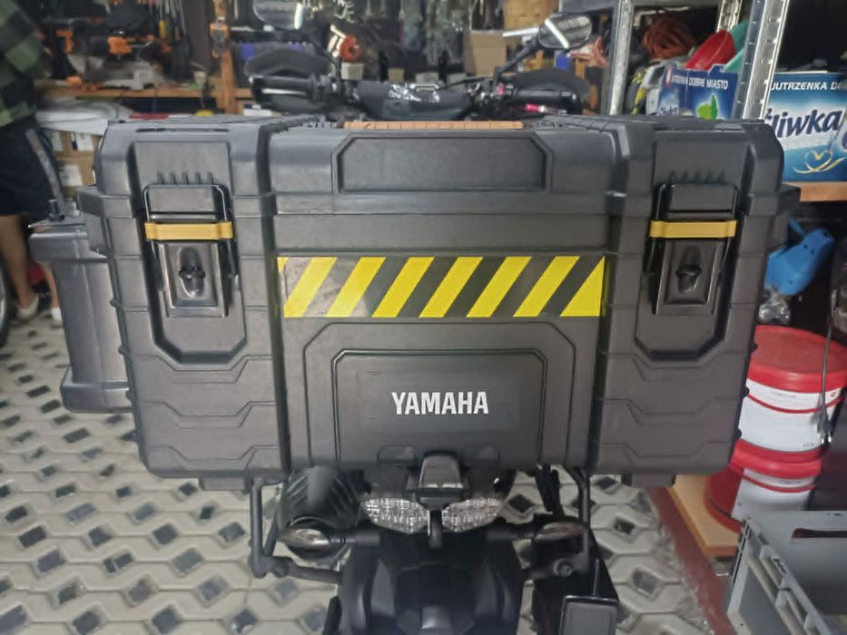 duzy Kufer centralny motocyklowy stelaz kufra centralnego monokey yamaha super tenere 1200 1200z 1200ze pojemnik Kanister motocyklowy GIVI TAN01 na olej wode paliwo