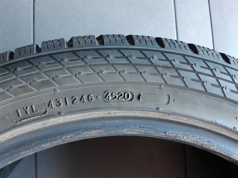 Opony Zimowe 235.45.18 Nokian 2020r Bieżnik 7mm 4szt lub 2szt