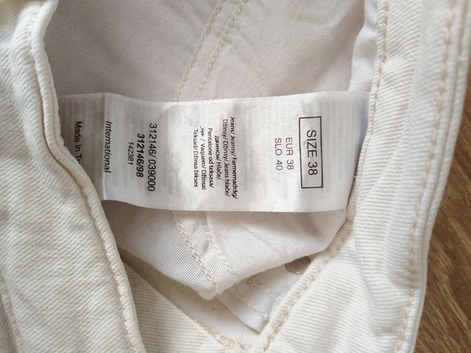 Spodnie jeansy damskie rozmiar 38 firmy Orsay