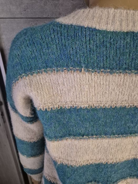 Damski ciepły sweter w pasy Azaka Paris rozmiar uniwersalny