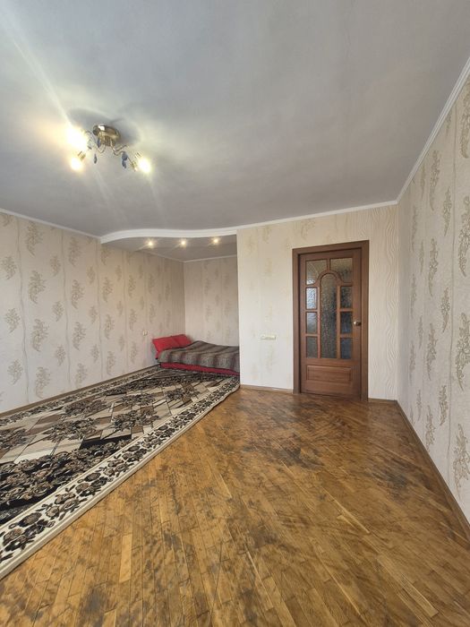 1-кімнатна квартира в Центрі Ya