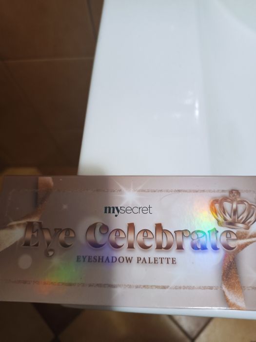 Paleta wyjątkowych cieni