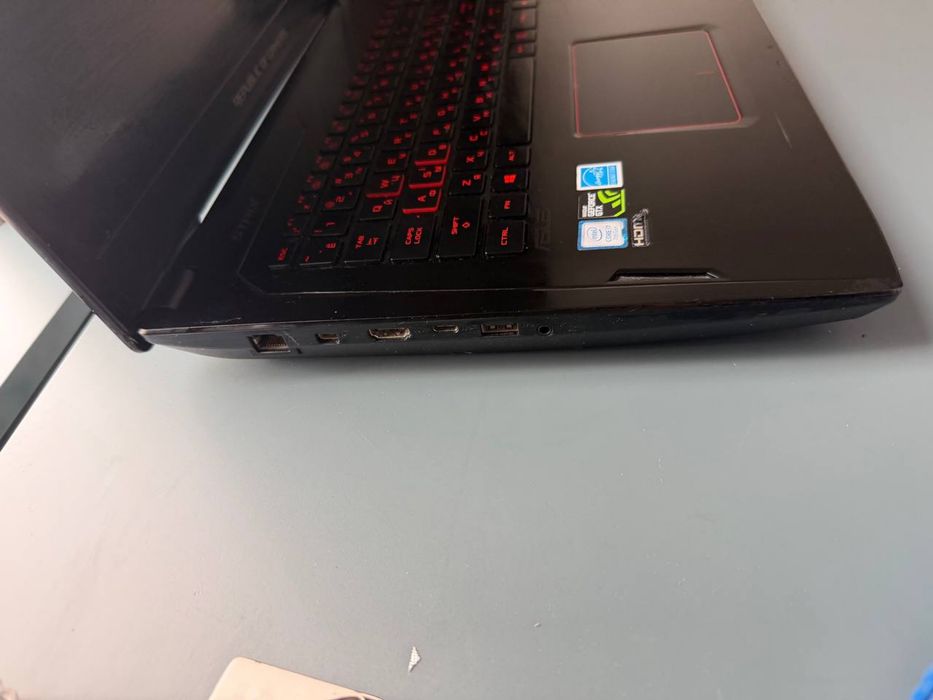 ноутбук ASUS ROG GL702VI