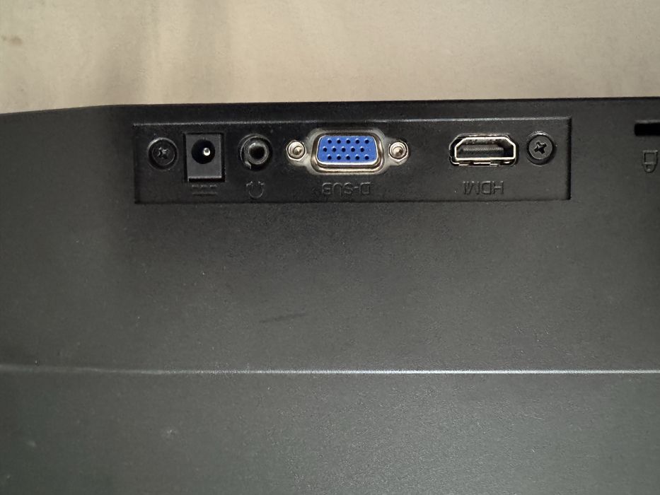 Monitor PC AOC 23”