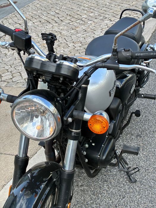 Benelli Imperiale 400 | 2022 | < 7.000 km | 1 Dono
