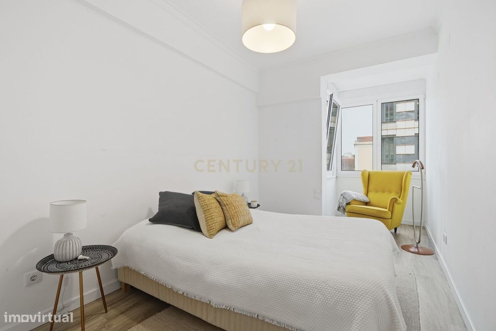 Apartamento T2 Renovado em Zona Premium de Lisboa
