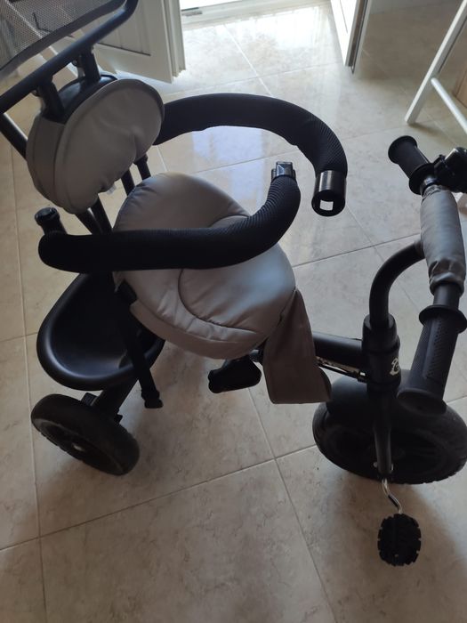 Triciclo BABY TIGER Cinzento