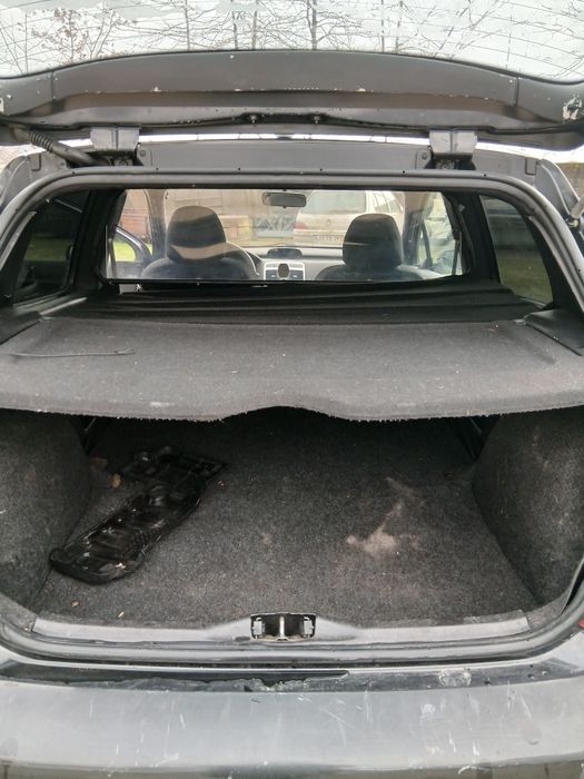 Vendo peugeot 307 comercial do ano 2004 em bom estado