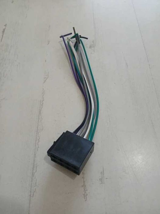 Cabo Rádio Carro ISO 8+4 Pinos Car Conector