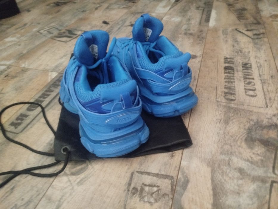 Balenciaga track blue