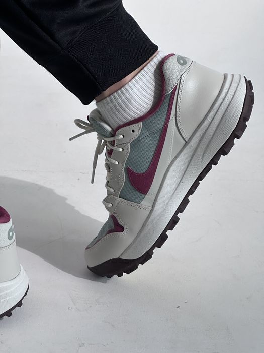 Чоловічі  кросівки Nike ACG Lowcate